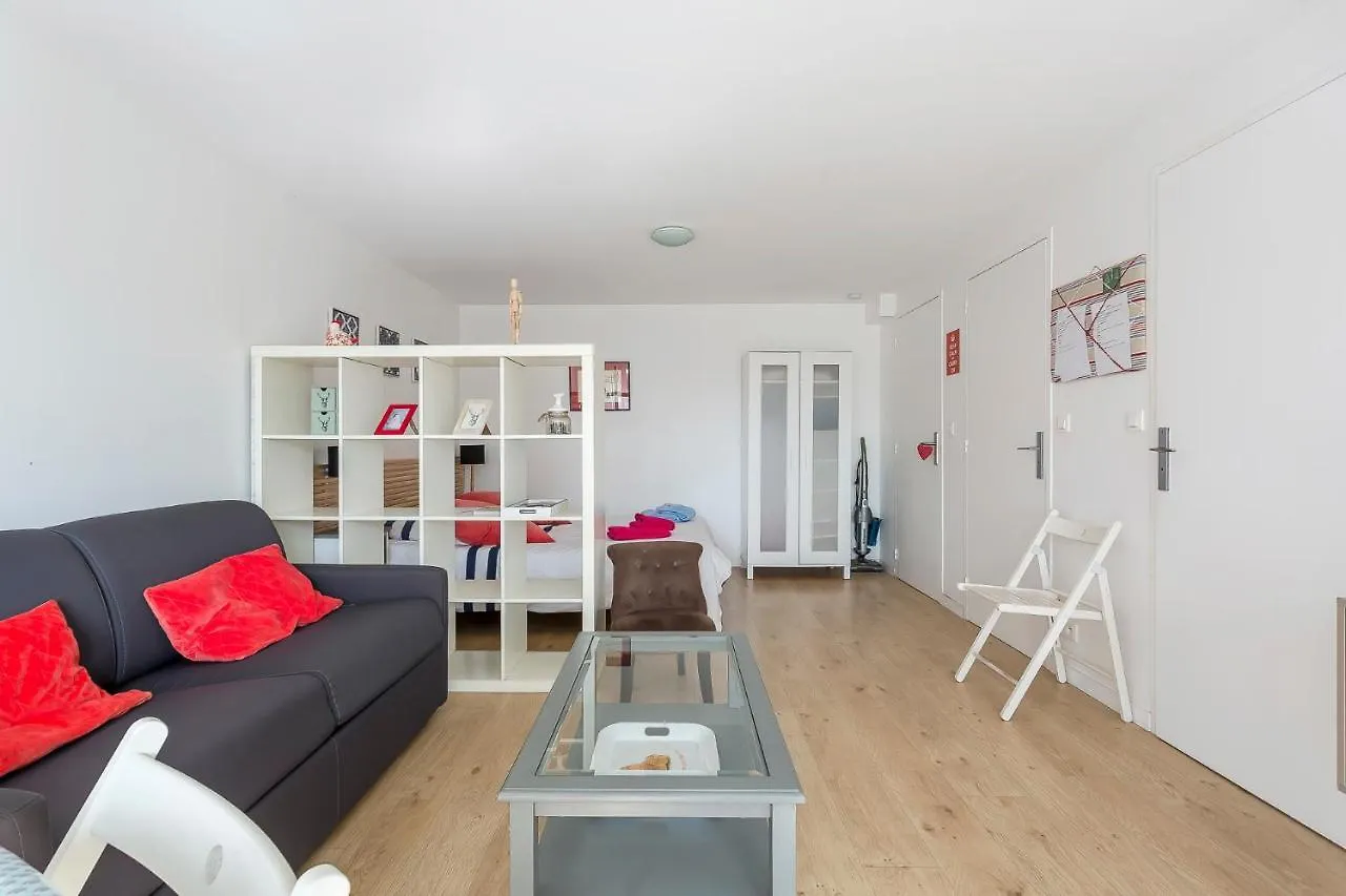 Studio du Maréchal Sainte-Foy-lès-Lyon 0*,  France